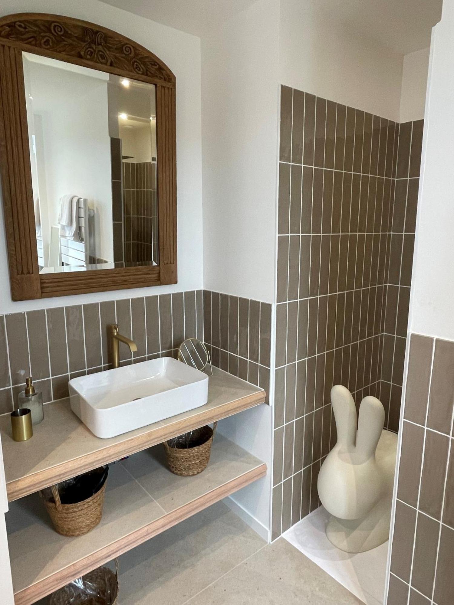 La Petite Maison De Giverny - Gite De Charme 5 Etoiles Au Coeur Du Village - 3 Chambres Экстерьер фото
