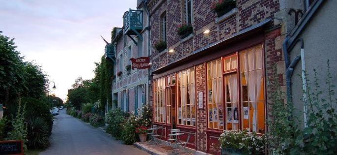 La Petite Maison De Giverny - Gite De Charme 5 Etoiles Au Coeur Du Village - 3 Chambres Экстерьер фото